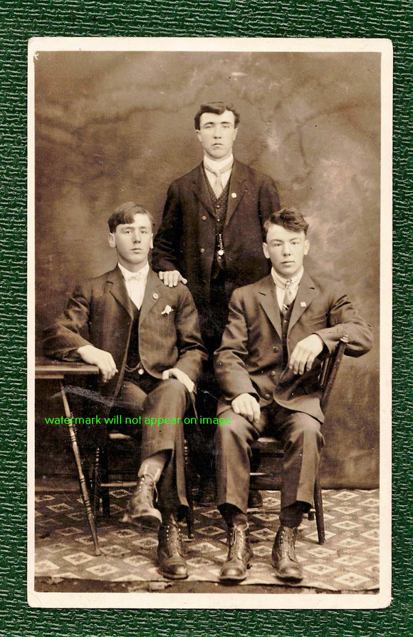 VINTAGE POSTCARD (Real Photo Postcard) / Three handsome men, 1910s