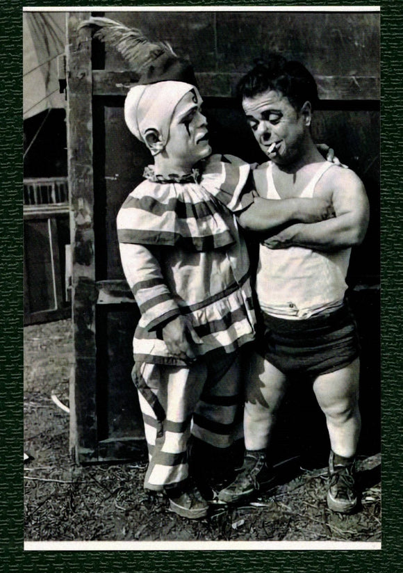 POSTCARD / Two midget clowns, 1940 / John Guttman