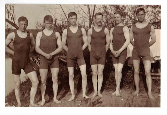 POSTCARD / Group of rowers on river bank, 1910s
