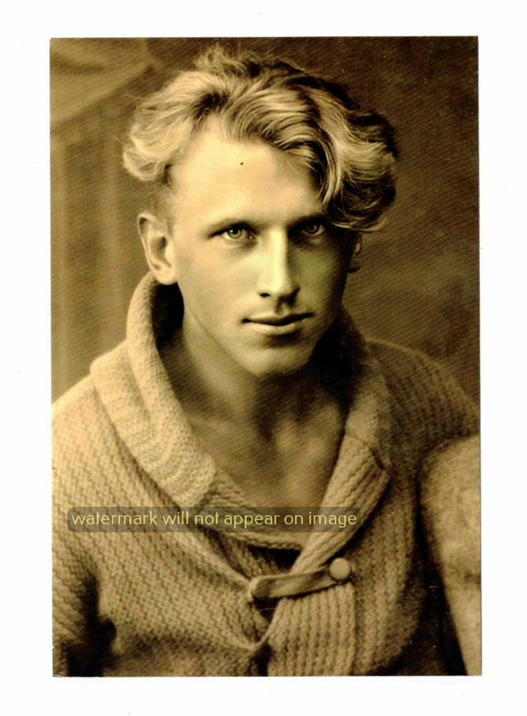 POSTCARD / Handsome blond man, 1930s