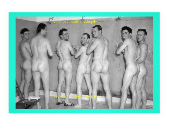 POSTCARD / Baseball players in showers, 1937