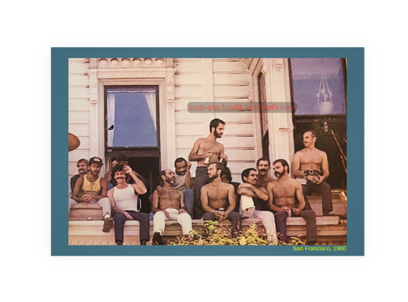 POSTCARD / San Francisco men on ledge, 1980