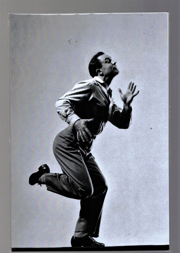 GREETING CARD / Gene Kelly / Dance move