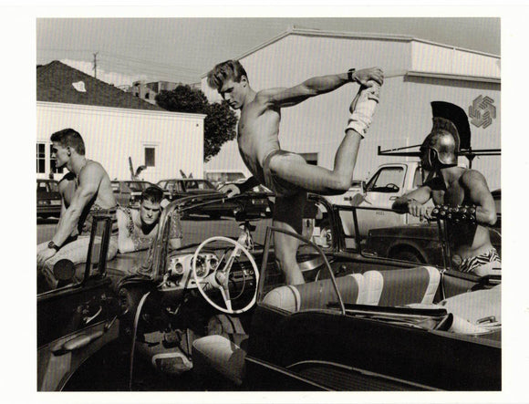 POSTCARD / Extras in the parking lot, Los Angeles 1985 / WEBER Bruce