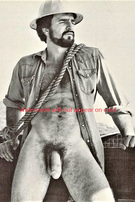 POSTCARD / Paul Barresi nude construction man