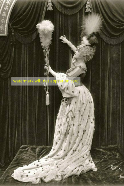 POSTCARD / Madame Du Barry, 1917 / J Gordon Edwards