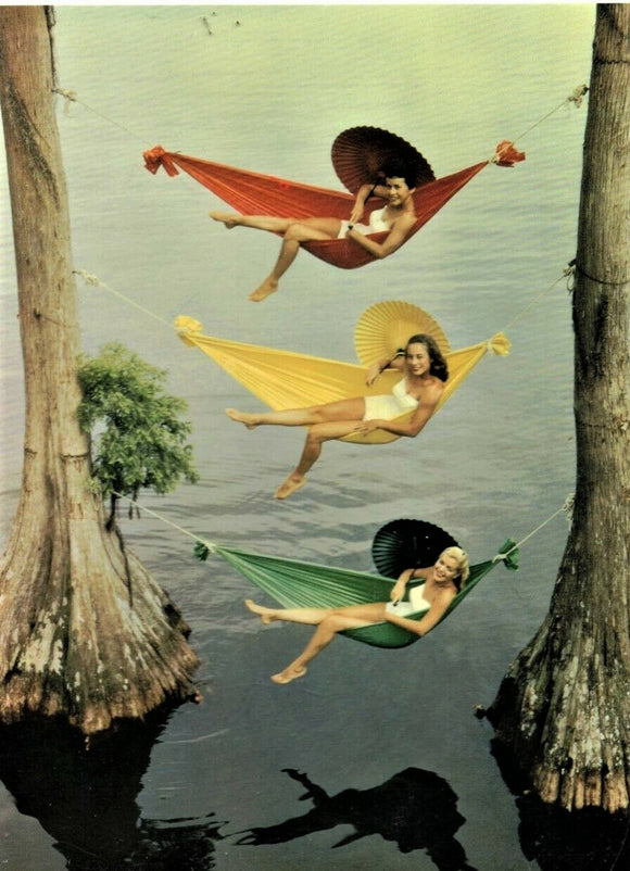 GREETING CARD / HALLINAN Dennis / Three women in hammocks, 1950s