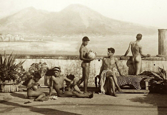 POSTCARD / VON GLOEDEN / Naples, Nude men, 1897