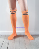 Socks / Soccer / Medium - Large / Orange