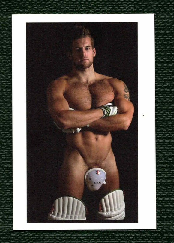 NOTE CARD / Cricket player nude in gear