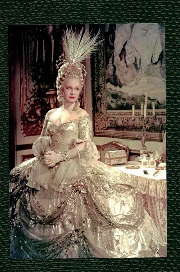 POSTCARD / Norma Shearer / Marie-Antoinette, 1938