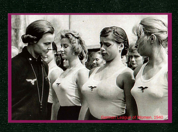 POSTCARD / German League of women, 1940