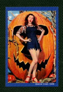 POSTCARD / Jeanne Crain / Halloween Pumpkin. 1948