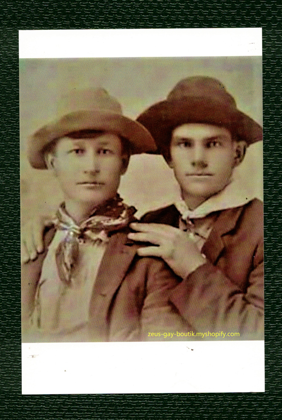 POSTCARD / Young men with hats / 19th century