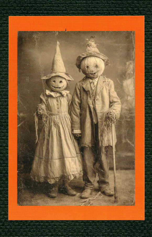 POSTCARD / Halloween / Pumpkin Boy + Pumpkin Girl