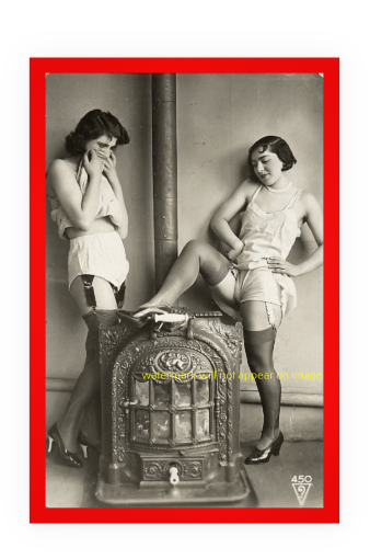 POSTCARD / Two French women + stove