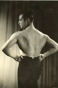 POSTCARD / Anthony Dexter from back as Rudolph Valentino, 1951