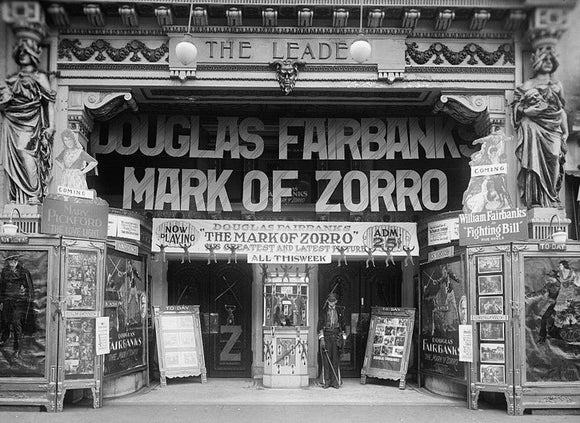 POSTCARD / The mark of Zorro, 1920 / Douglas Fairbanks