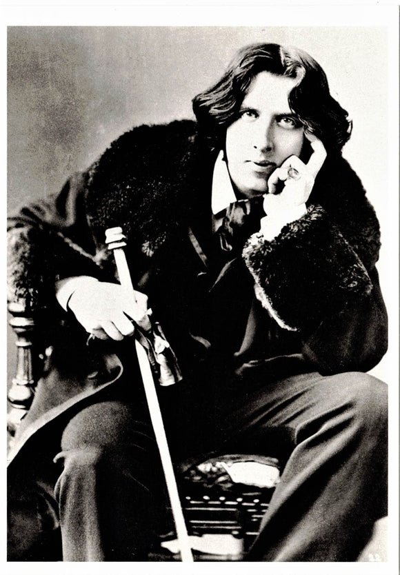 POSTCARD / Oscar Wilde with cane / Napoléon SARONY / 1882