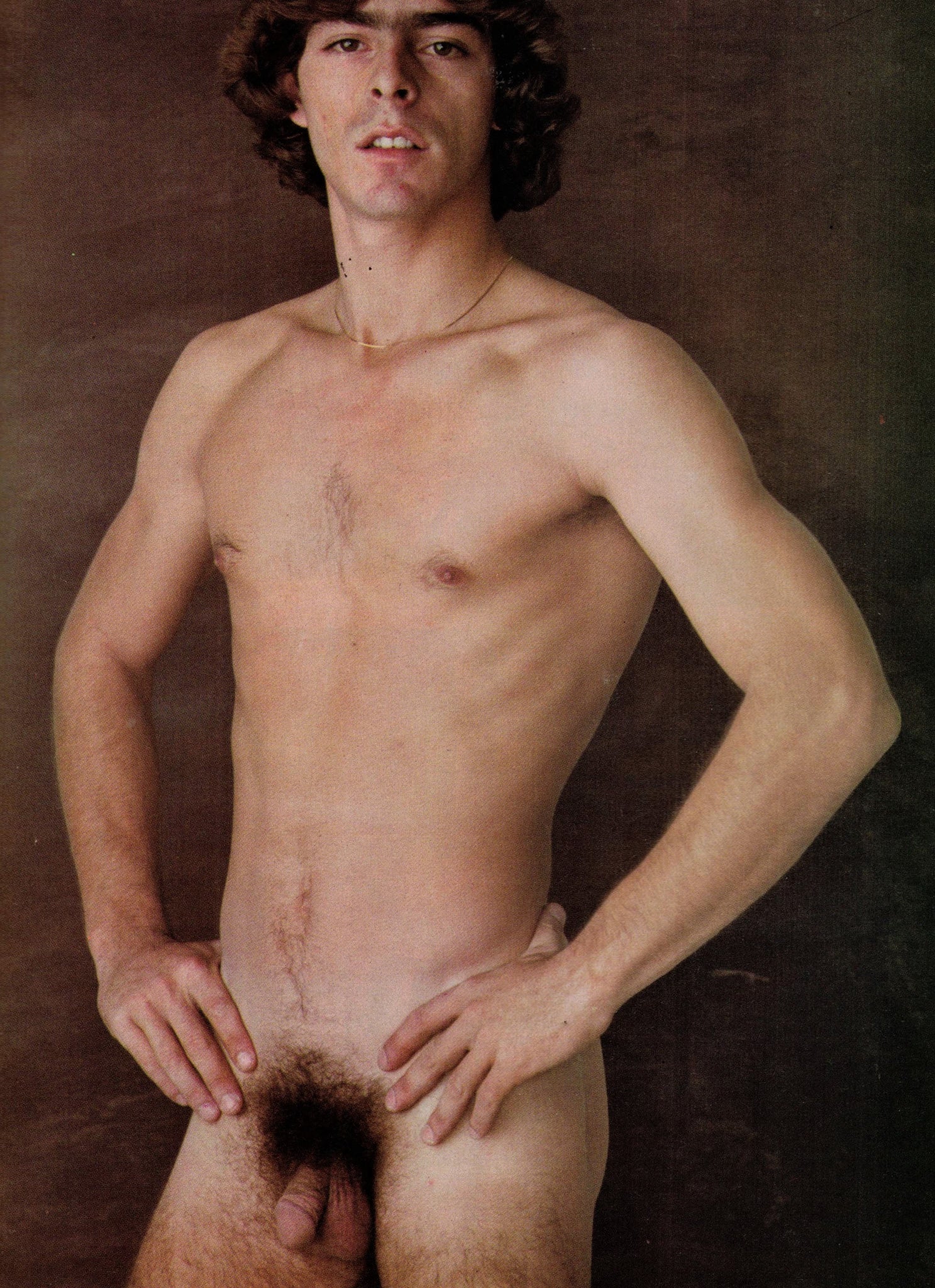 PLAYGIRL / 1980 / February / Treat Williams – Zeus Gay Boutik