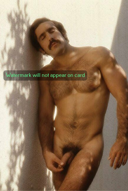 POSTCARD / Bruno nude against wall