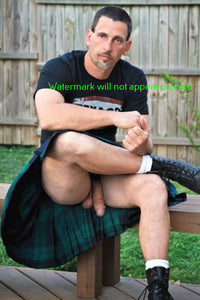 POSTCARD / Under the Kilt / 1