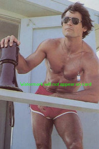 POSTCARD / Gordon Grant lifeguard on watch