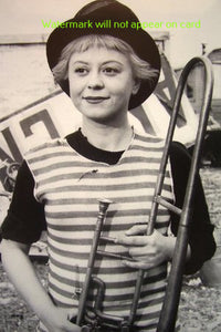 POSTCARD / Giulietta Masina / La Strada 1954