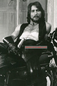 POSTCARD / Soap Opera / Edge of Night / Dennis Parker aka Wade Nichols in leather