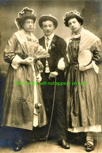 POSTCARD / Three Victorian Men, two in drag