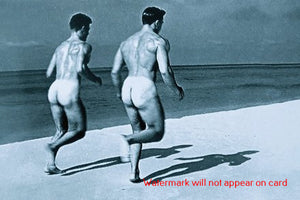 POSTCARD / Two nude men running on the beach