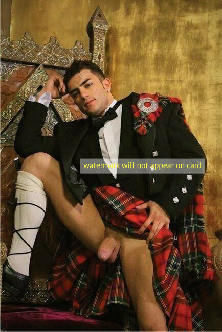 POSTCARD / Under the kilt / 2