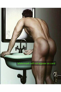 POSTCARD / Man nude / La Toilette