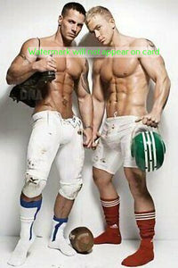 POSTCARD / Football players couple in gear